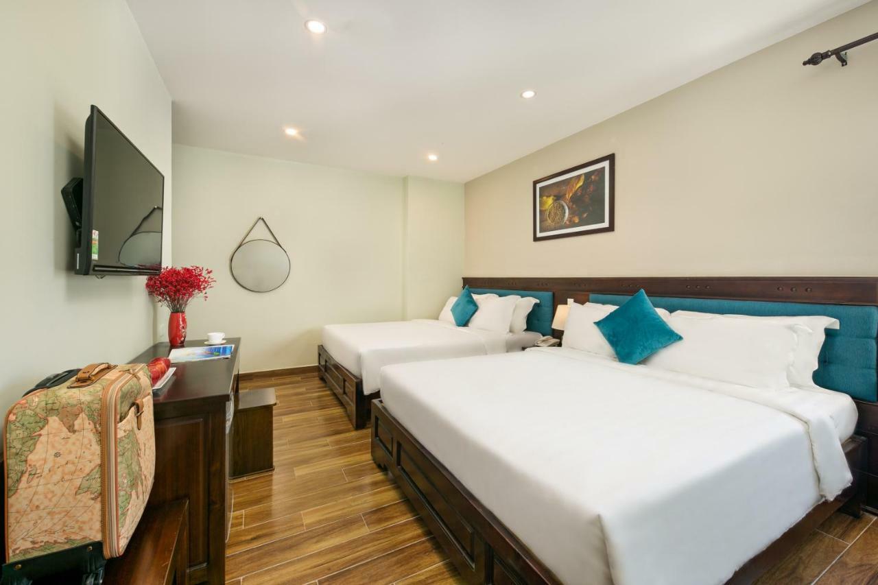 Celina Hotel & Apartment Da Nang Exterior photo
